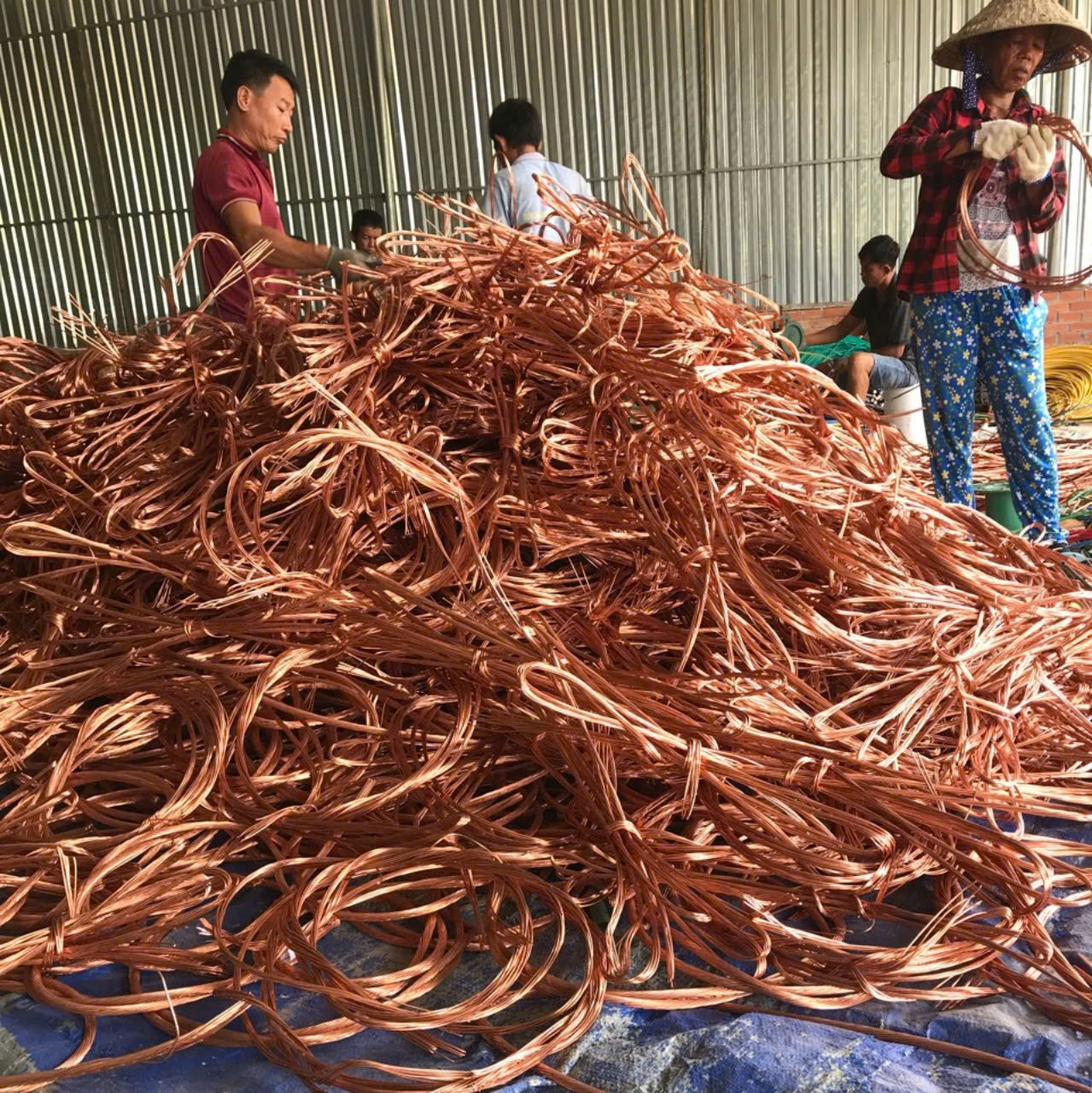 Phân loại đồng phế liệu trước khi bán
