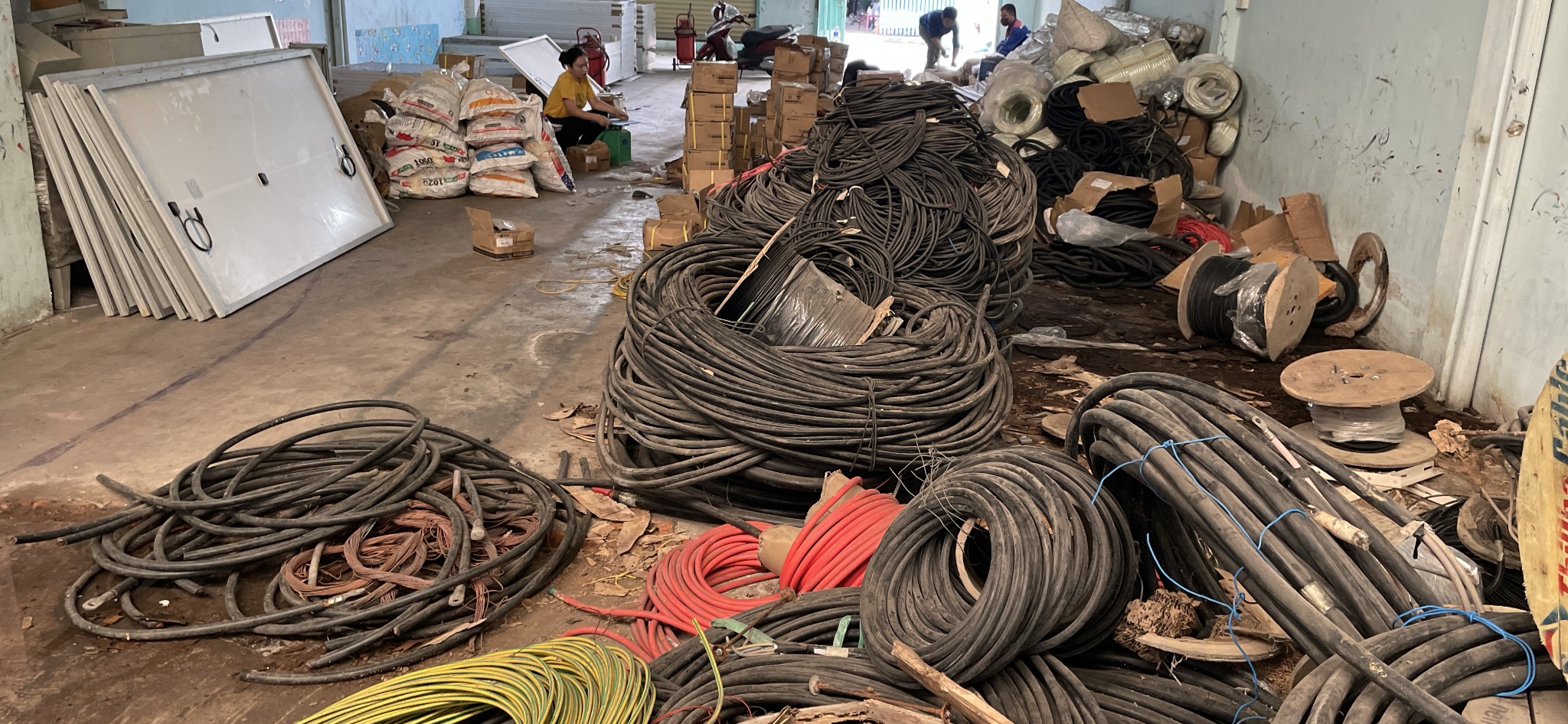 Phân biệt cáp 3 pha cũ lõi đồng và lõi nhôm