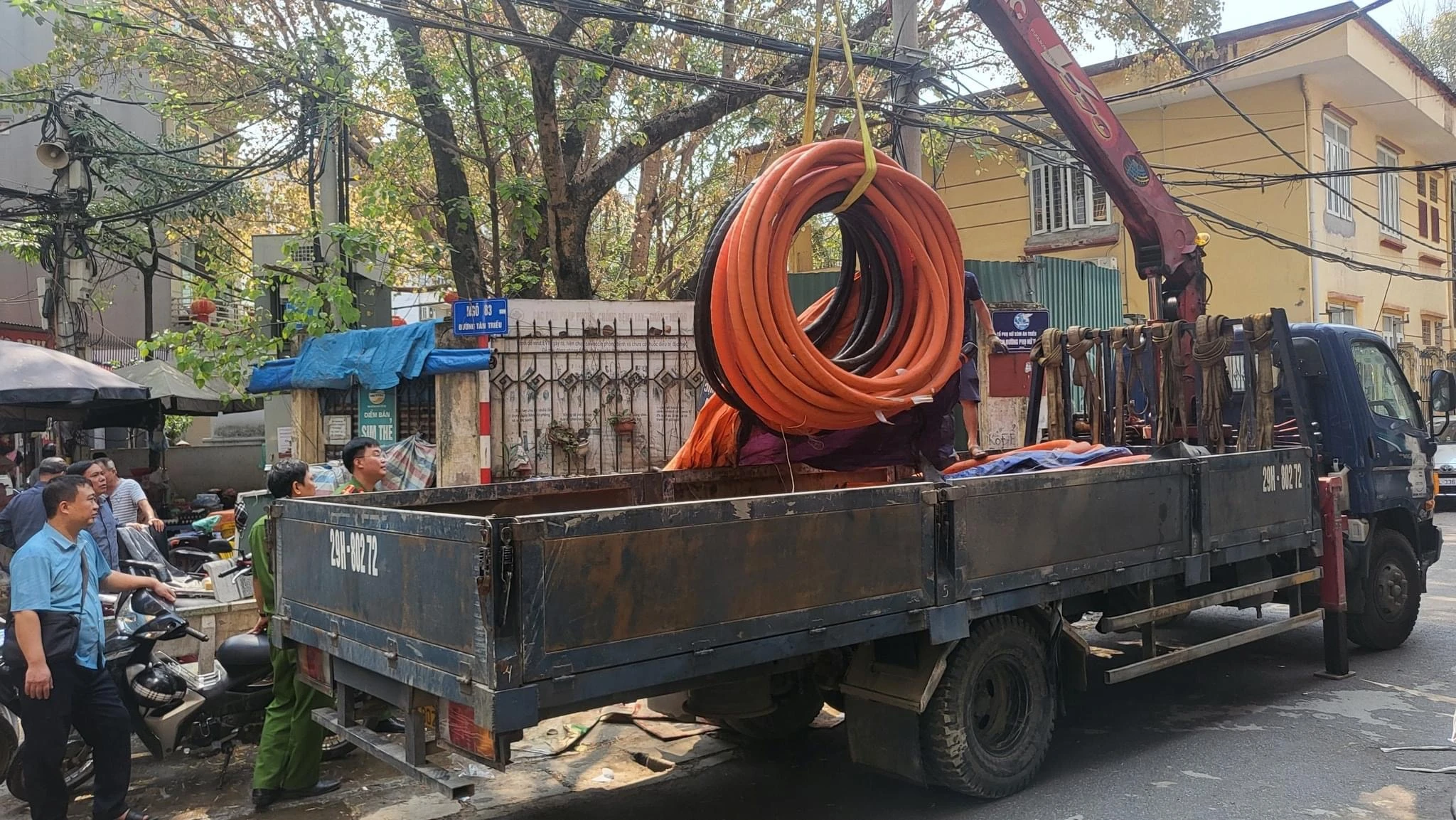 Thu mua cáp 3 pha cũ và cáp ngầm cũ tận nơi tại Hà Nội