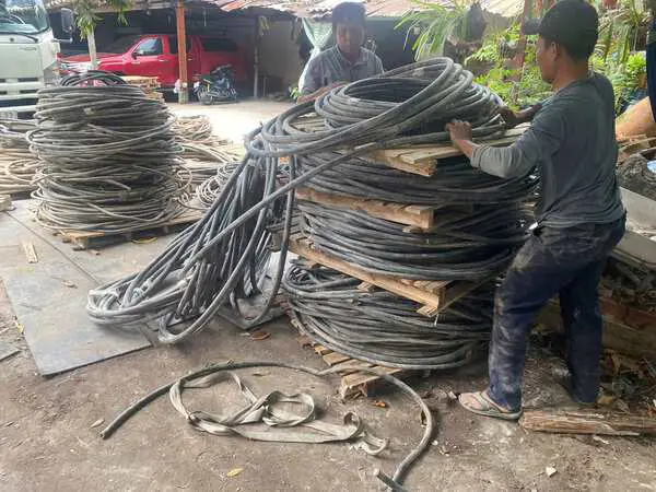 Tân Thịnh Phát thu mua dây mạng cũ và dây điện công nghiệp cũ